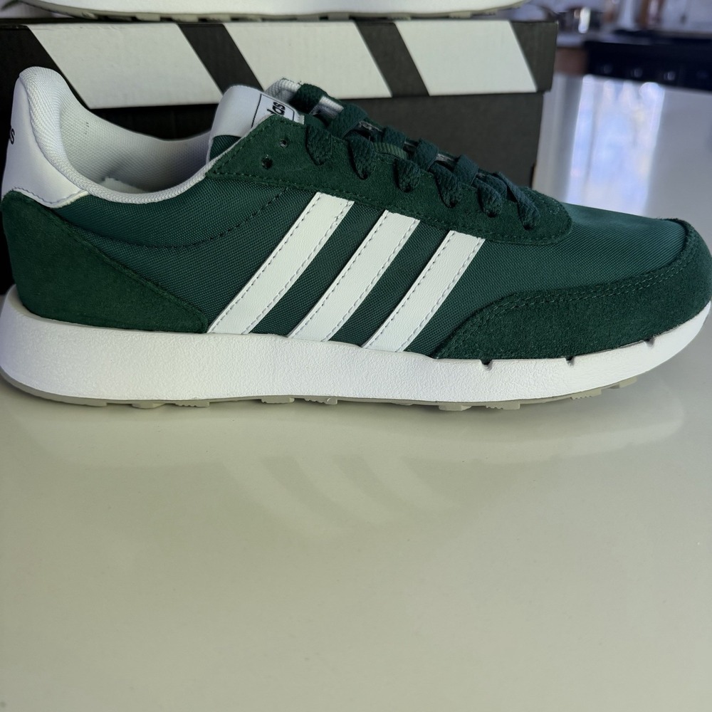 NEW Adidas Run 60s, Men's 8, Green/White HO0354 - Picture 7 of 7